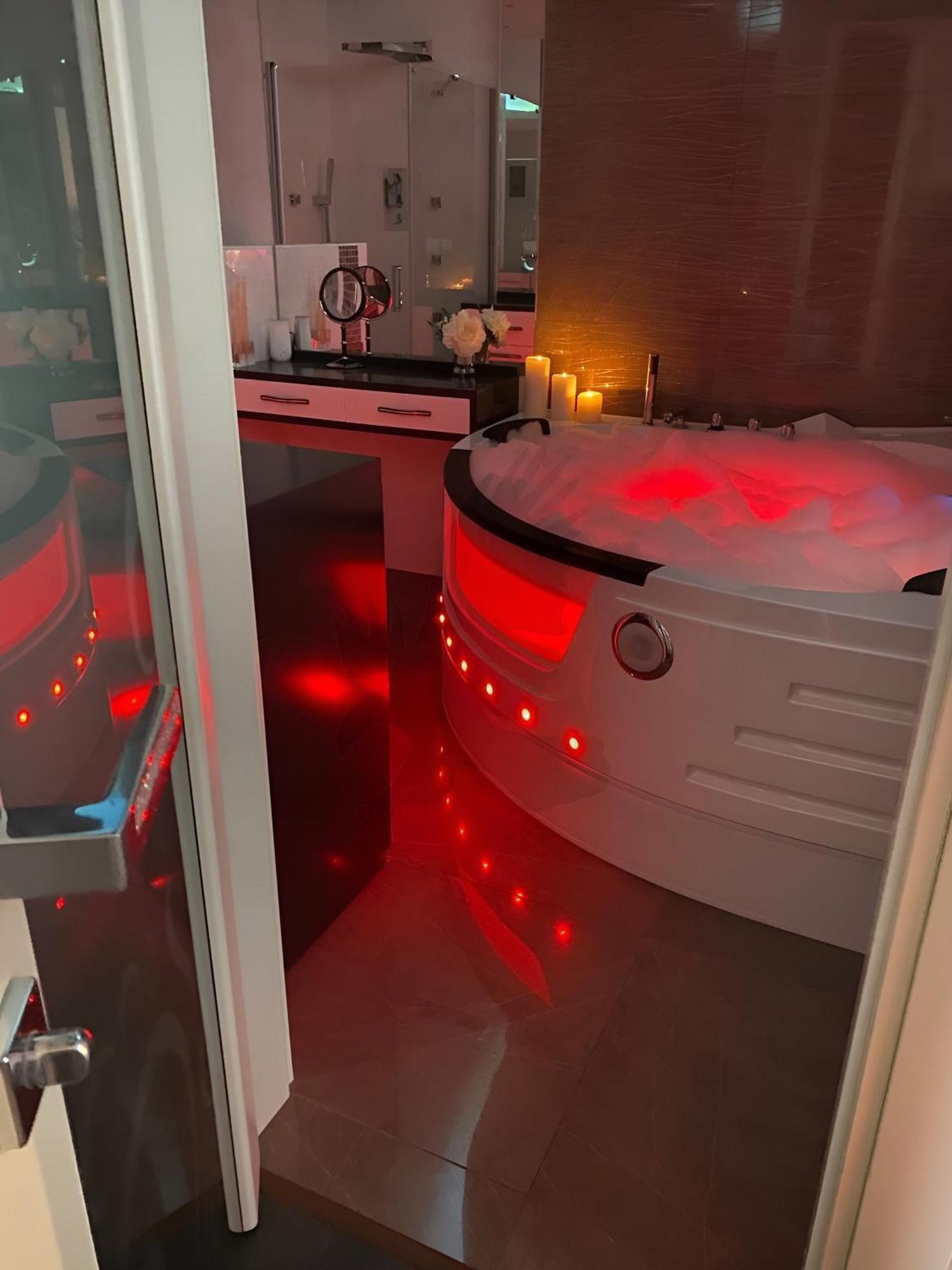Top-notch With Sea View, Bbq And Jacuzzi Appartement